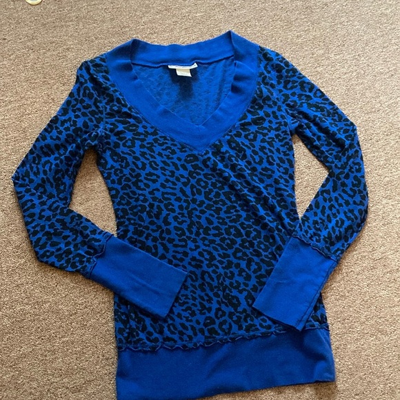Self Esteem Tops - Self Esteem Leopard print long sleeve shirt-juniors medium